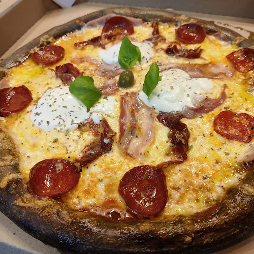 Street Food Black & White - Daruvar