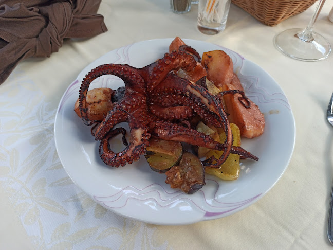 RESTAURANT KOMIN - Gastronomija i ugostiteljstvo