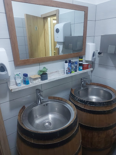 The Bricks restaurant - Gastronomija i ugostiteljstvo