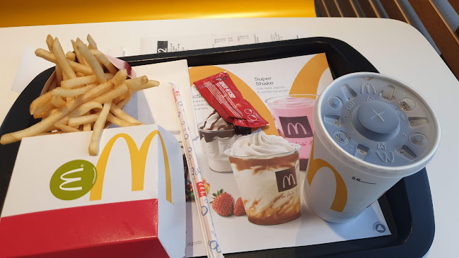 Opinii despre McDonald's Felix (Heinzelova) în Zagreb - Gastronomija i ugostiteljstvo