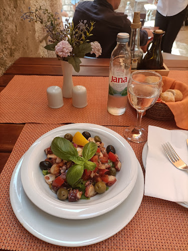 Comentarii opinii despre Rozario