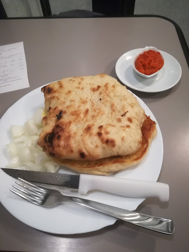 Pečenjarnica "Autobusni" - Gastronomija i ugostiteljstvo