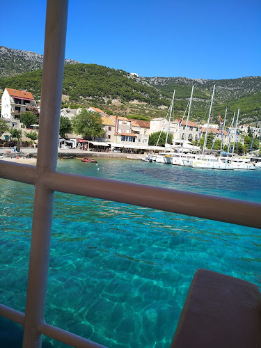 Ul. Vladimira Nazora 6-8, 21420, Bol