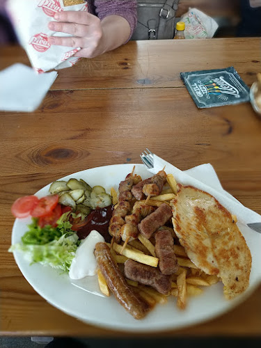 Comentarii opinii despre Grill Izzy