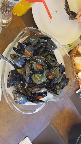 Peškarija - Gastronomija i ugostiteljstvo