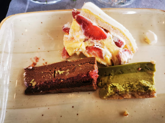 Opinii despre Batak Grill - Rudeš în Zagreb - Gastronomija i ugostiteljstvo