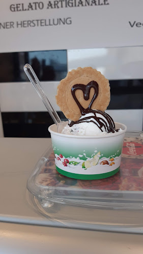 Comentarii opinii despre Gelateria Amfora