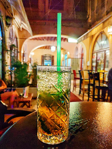 Comentarii opinii despre Pun Kufer Cocktail Bar