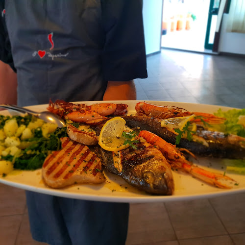 Trg hrvatskih velikana 7, 23210, Biograd na Moru