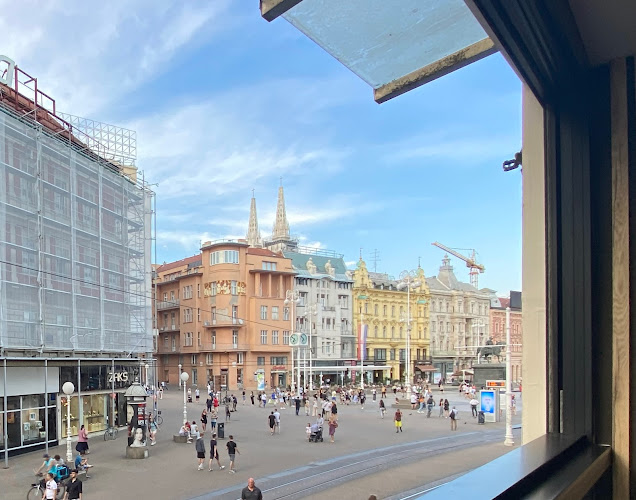 Comentarii opinii despre Fries Factory