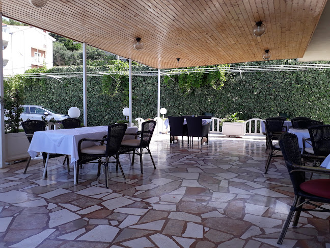 Cesta Svetog Martina 184, 21312, Podstrana