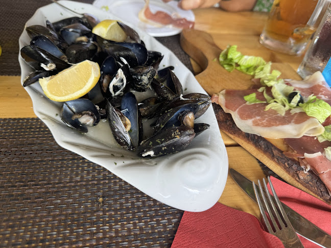 Comentarii opinii despre More i prstaci