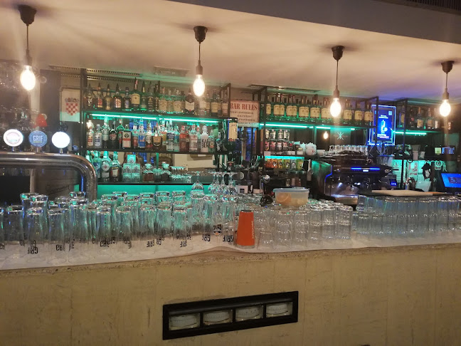 Dolac 8, 51000, Rijeka