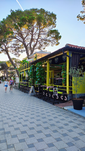 Comentarii opinii despre Queen Bar