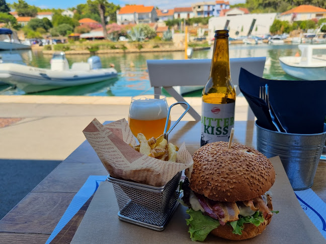 Vrboska 423, 21463, Vrboska