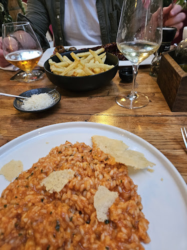 Ul. Alojzija Stepinca 17, 21311, Stobreč