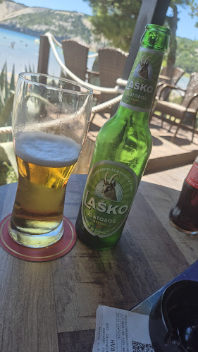 Opinii despre Beach Bar Bamboocho în Lopar - Gastronomija i ugostiteljstvo