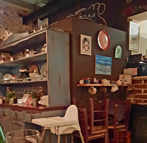 Ul. Svete Nediljice 2, 23000, Zadar