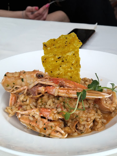 Restaurant Konoba Daniela - Gastronomija i ugostiteljstvo