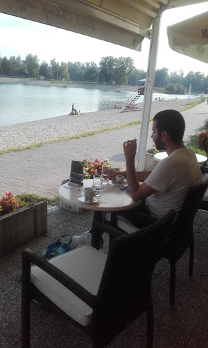 Beach champ caffe - Gastronomija i ugostiteljstvo