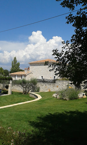 Idila Rakovci - Gastronomija i ugostiteljstvo