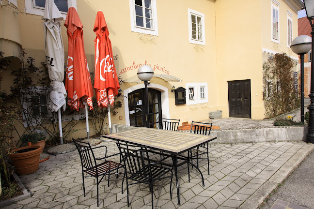 Ul. Ljudevita Šmidhena 3, 10430, Samobor