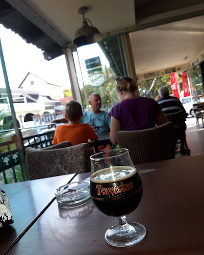 Comentarii opinii despre Kavana Maksimilijan