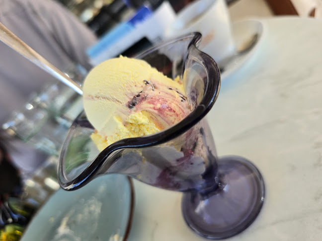 Comentarii opinii despre Slasticarna Zlatni Bag