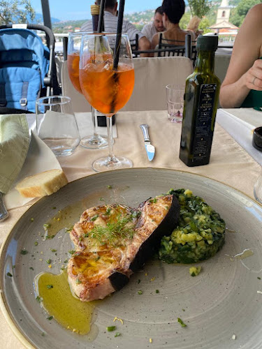 Opinii despre Restaurant Trsatica în Rijeka - Gastronomija i ugostiteljstvo