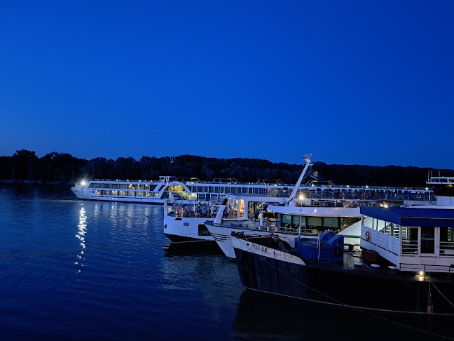 Rich Gardens Bar - Vukovar