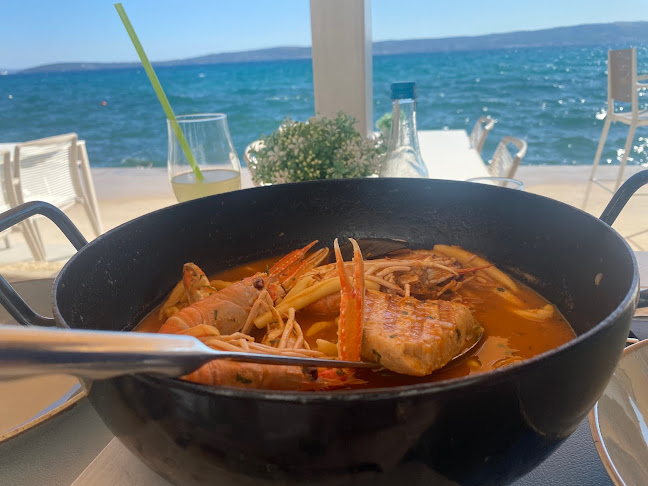 Mala Mora Restaurant & Cocktail Bar - Gastronomija i ugostiteljstvo