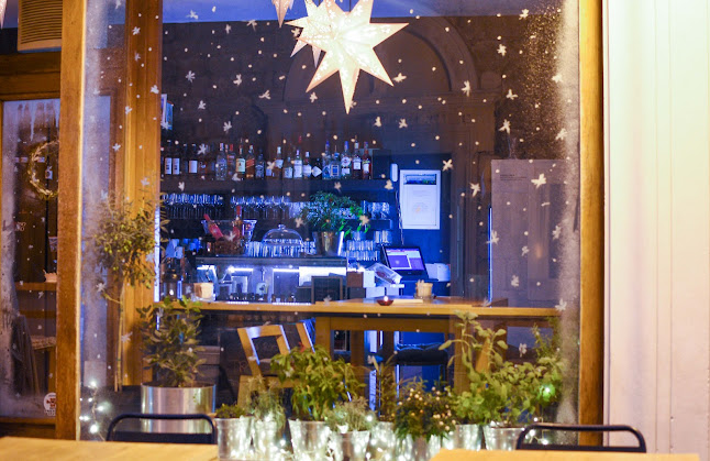 Coffee & Wine bar NaMaLo (Na Maloj Loži) - Gastronomija i ugostiteljstvo