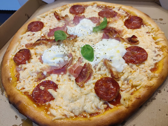 Street Food Black & White - Gastronomija i ugostiteljstvo