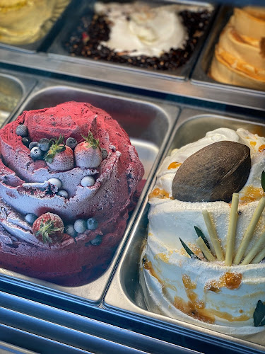 Art Pâtisserie & Luka Ice cream - Gastronomija i ugostiteljstvo
