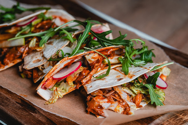 Ul. Bosanska 1, 22000, Šibenik