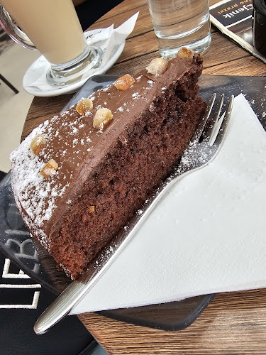 Opinii despre Caffe bar Centar caffe în Umag - Gastronomija i ugostiteljstvo