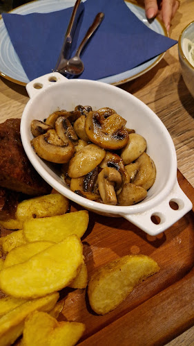 Dribbling Food & Caffe - Gastronomija i ugostiteljstvo