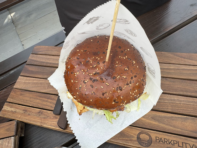 Comentarii opinii despre Park Plitvice (Burger Park)