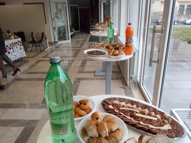 Caffe bar Posh - Gastronomija i ugostiteljstvo