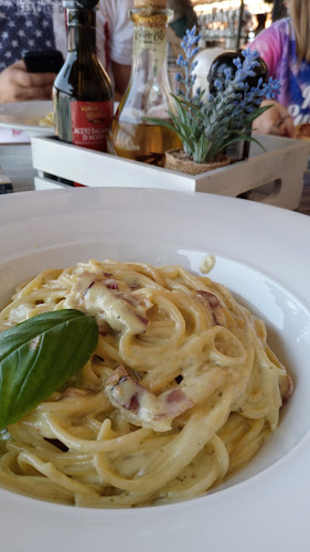 Opinii despre Restoran Mucrum în Makarska - Gastronomija i ugostiteljstvo