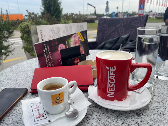 Comentarii opinii despre Rock Art Cafe