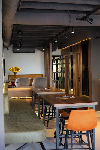 Comentarii opinii despre Retro caffe