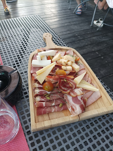 Bolfan Vinski Vrh - Gastronomija i ugostiteljstvo