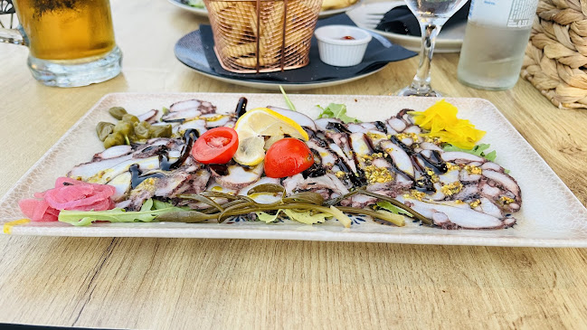 Bistro Macao & Catering