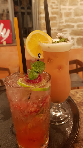 Comentarii opinii despre Revera