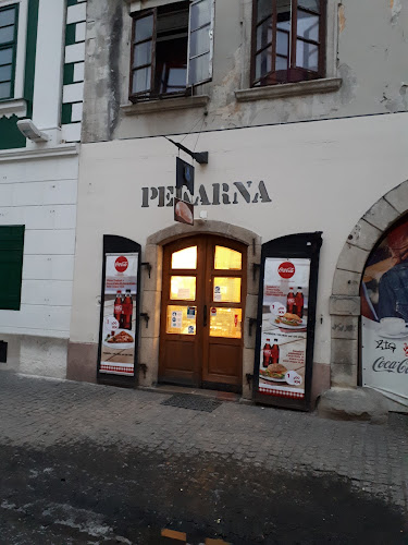 Opinii despre Pekara Tvrđa în Osijek - Gastronomija i ugostiteljstvo