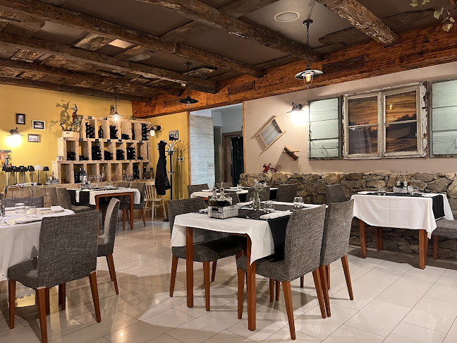 Ul. Brne Karnarutića 4, 23000, Zadar