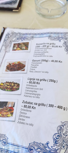 Opinii despre LUNGO MARE RESTAURANT-APARTMENTS în Živogošće - Gastronomija i ugostiteljstvo