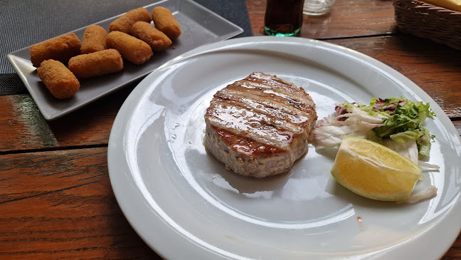 Opinii despre Bistro Pizzeria Paris în Kostrena - Gastronomija i ugostiteljstvo