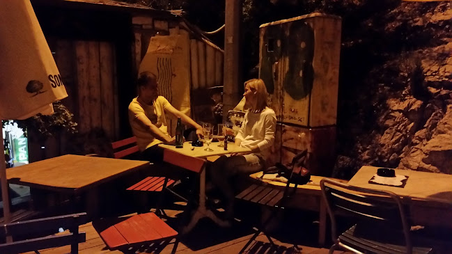 Pecine bb, 51000, Rijeka